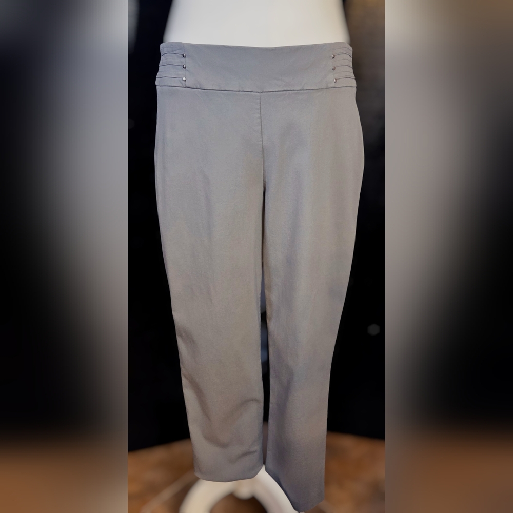 JM Collection NWOT Gray Tummy Control Pull On Pants Studded Waist Size M